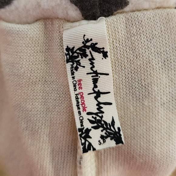 Free People Raincheck Shorts Cream Banana Split Leopard Fleece Knit Pajama Short - Picture 9 of 10